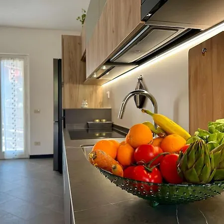 Sole Luxury Interior Vista Mare 2 Giardini Вилла Leivi