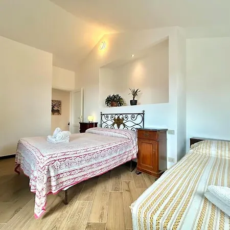 Вилла Sole Luxury Interior Vista Mare 2 Giardini