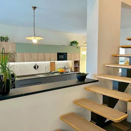 Sole Luxury Interior Vista Mare 2 Giardini Villa